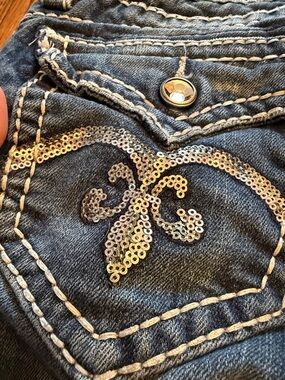 Rock Revival Sasha Straight Jeans 28 Sequin Fleur Pocket